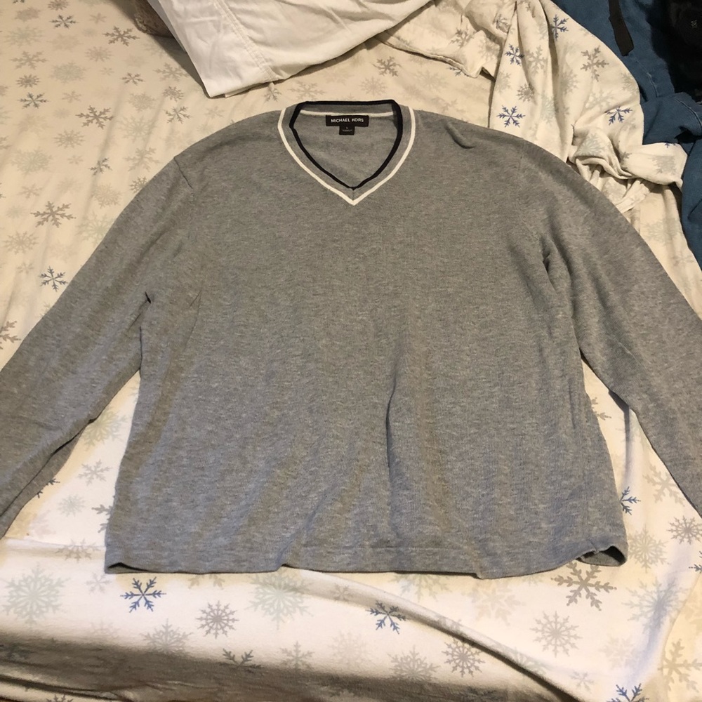 Men’s Large grey Micheal Kors V-neck long sleeve